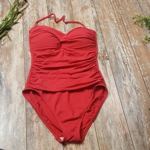 La Blanca size 6 one peice swimsuit